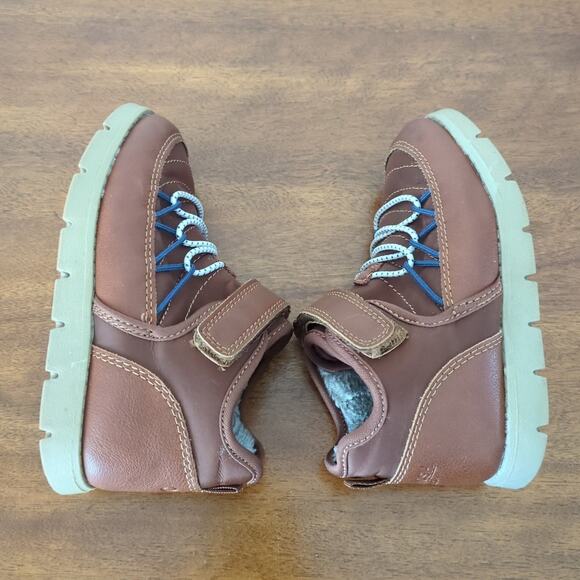 OshKosh B'gosh® Allister Toddler Boys' Ankle Boots boys size 10 GUC - Picture 2 of 9